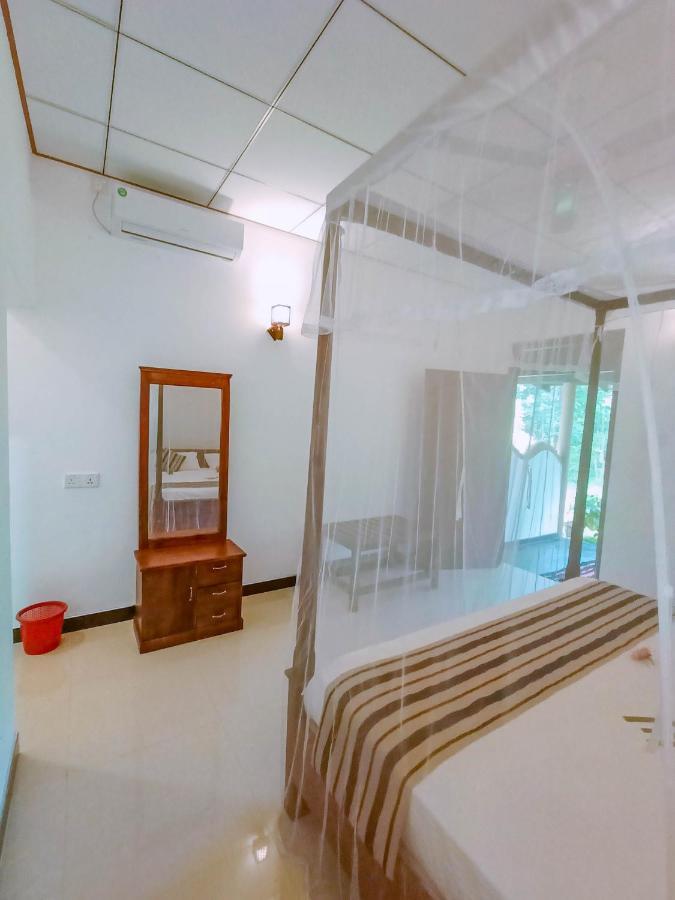 Nimsara Lodge Sigiriya Exteriör bild