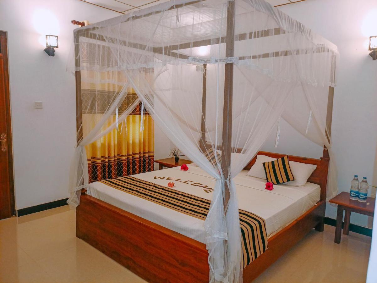 Nimsara Lodge Sigiriya Exteriör bild